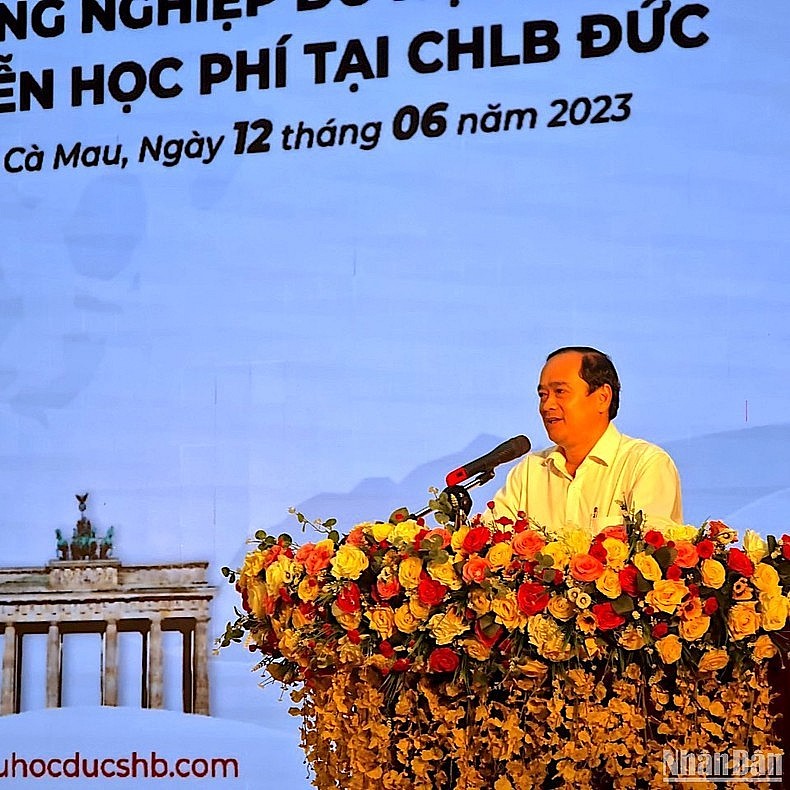 Ca Mau Students Receive Free Training in Germany