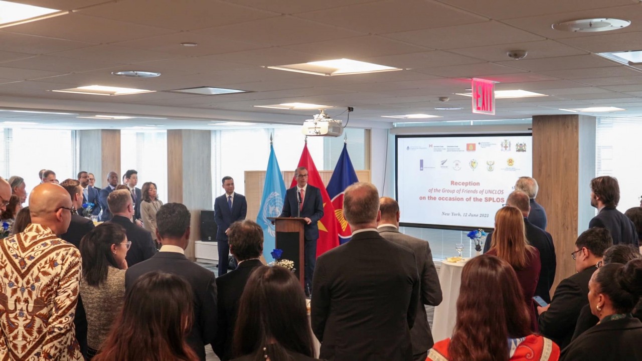The annual meeting of the Group of Friends of the UN Convention on the Law of the Sea (UNCLOS) chaired by Vietnam in New York on June 12, 2023. VNA/VNS Photo