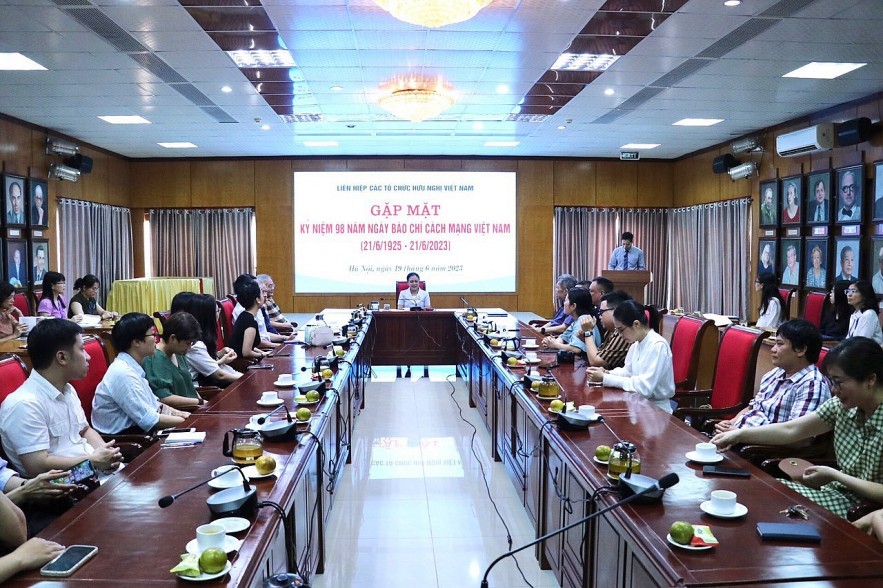How Vietnam's Press Contributes to People-to-people Diplomacy