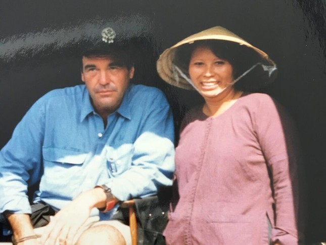 Vietnamese American Best Selling Author Only Finished Third Grade