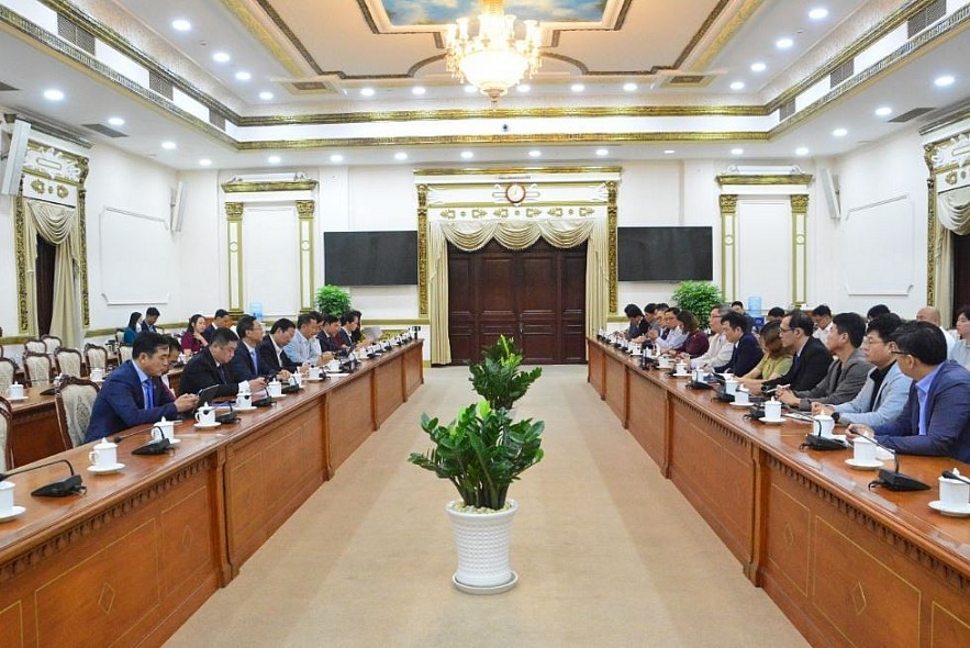 HCMC and RoK Cooperate on Green Industry, High-quality Human Resources
