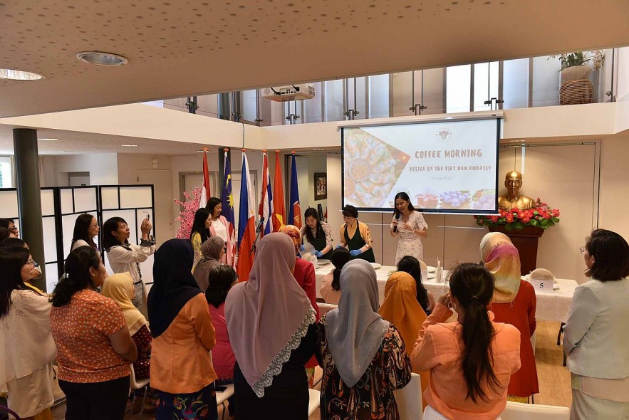 Vietnamese Cuisine Introduced in Netherlands