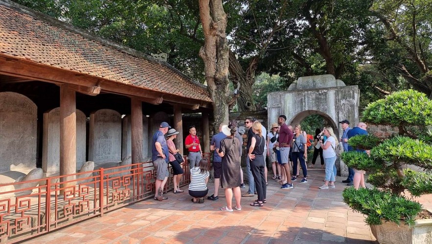 Vietnam Loosens Visa Policy to Attract International Visitors