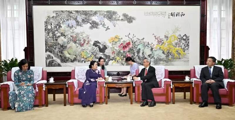 President of the Chinese People's Association for Friendship with Foreign Countries (CPAFFC) Lin Song Tian receives the VUFO's delegates. Source: VUFO