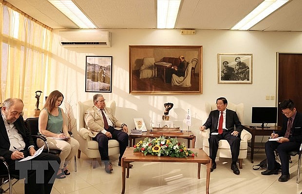 Vietnam and Greece Beef Up Bilateral Cooperation