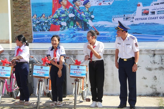 A Joyful of Cu Lao Xanh Community