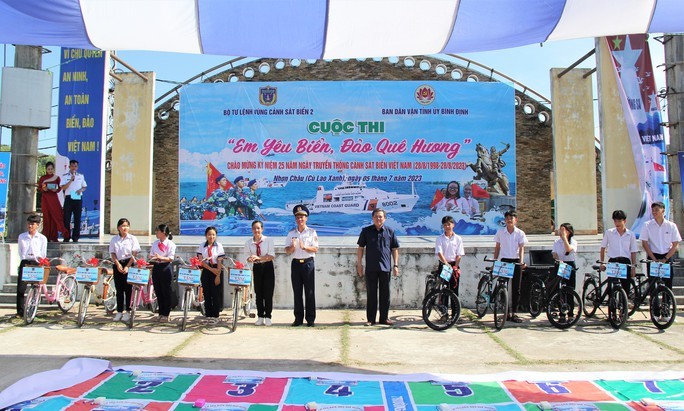 A Joyful of Cu Lao Xanh Community