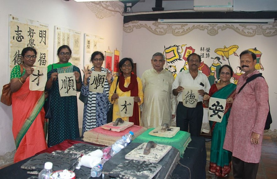 Indian Friends Visit Quoc Tu Giam, Try Woodblock Printing