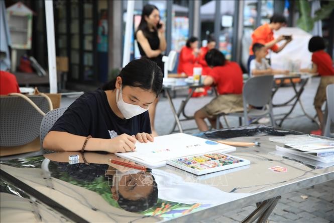 Vietnam - US Culture Friendship Day Held in Hanoi