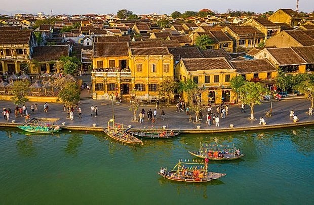 A corner of Hoi An ancient town.