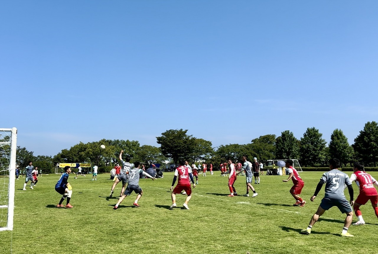 Overseas Vietnamese Join Football Tournament in Japan
