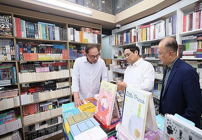 Malaysian Media Highlights PM Anwar Ibrahim's Visit to Vietnam