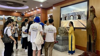 Vietnam Summer Camp 2023: Overseas Young Vietnamese Learn Traditional Games