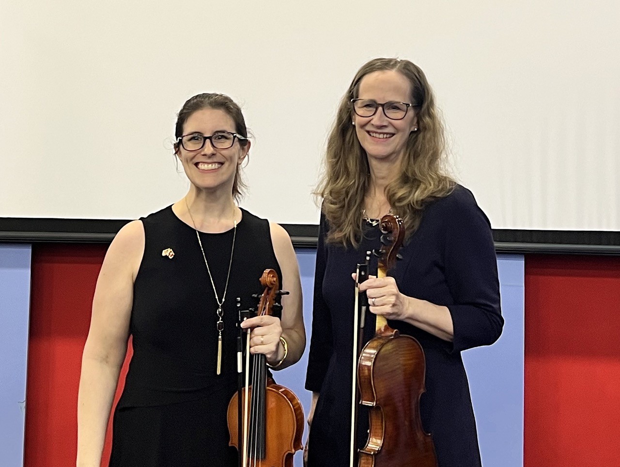 The Vietnam - US 10th Anniversary Culture Show: A Symphony of Friendship