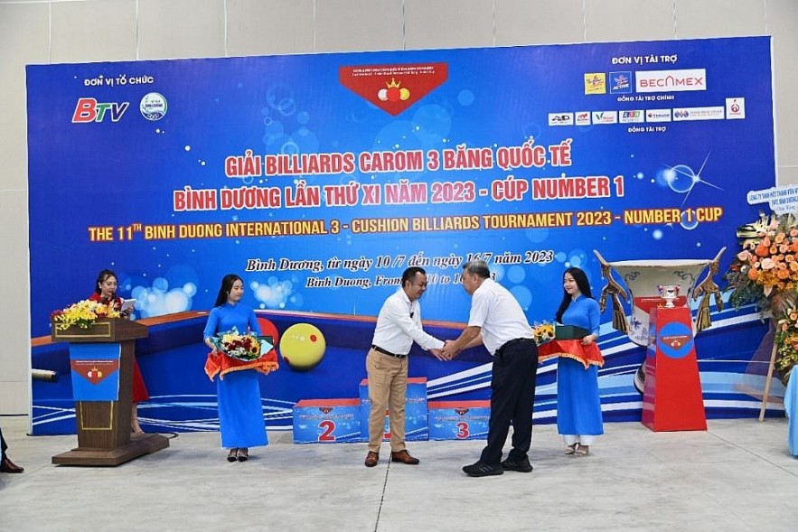 First Matches at Binh Duong International 3-Cushion Billiards - Number 1 Cup Take Place