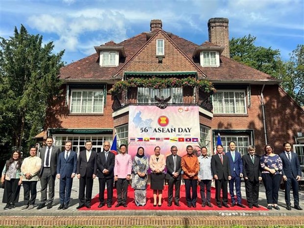 ASEAN Flag-Hoisting Ceremony Held Around The World