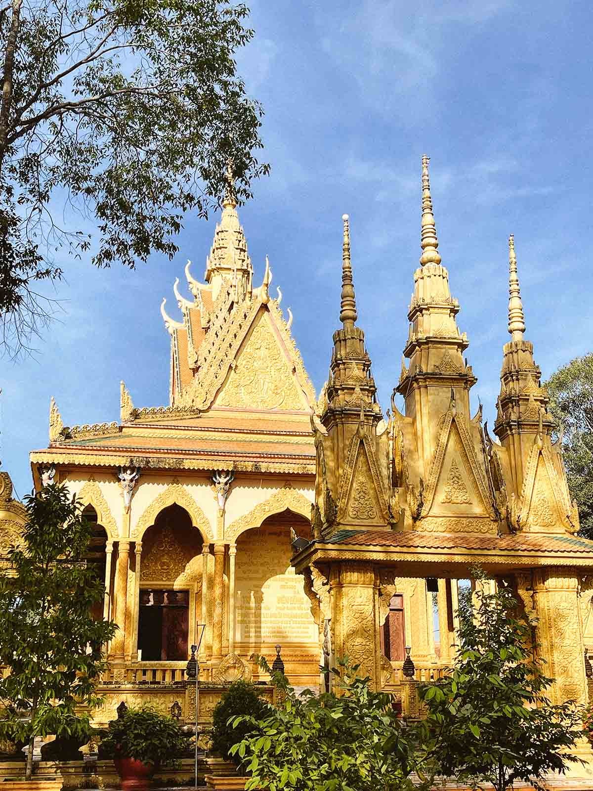 Explore Vam Ray - The 600-Year-Old Khmer Pagoda In Tra Vinh