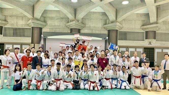 Karate Tournament Held for Vietnamese in Japan