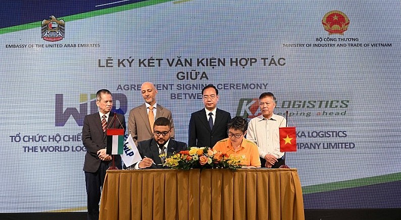 Unlocking Potential of Vietnam-UAE Logistics Cooperation
