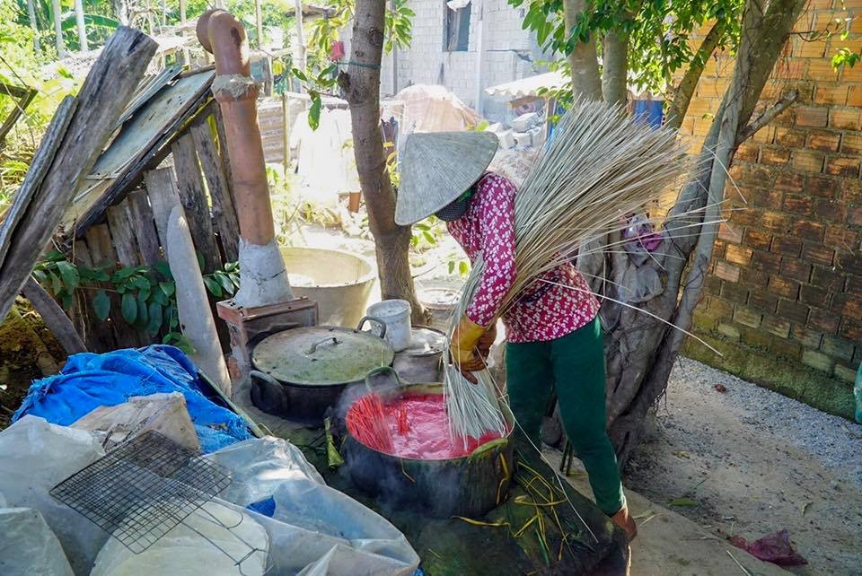 Explore The 200-Year-Old Sedge Mat Weaving Village In Binh Dinh