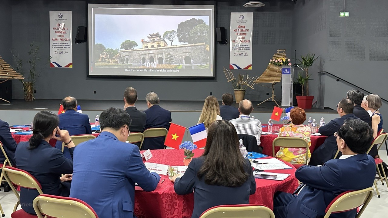 Hanoi Fosters Urban Planning Partnership with France
