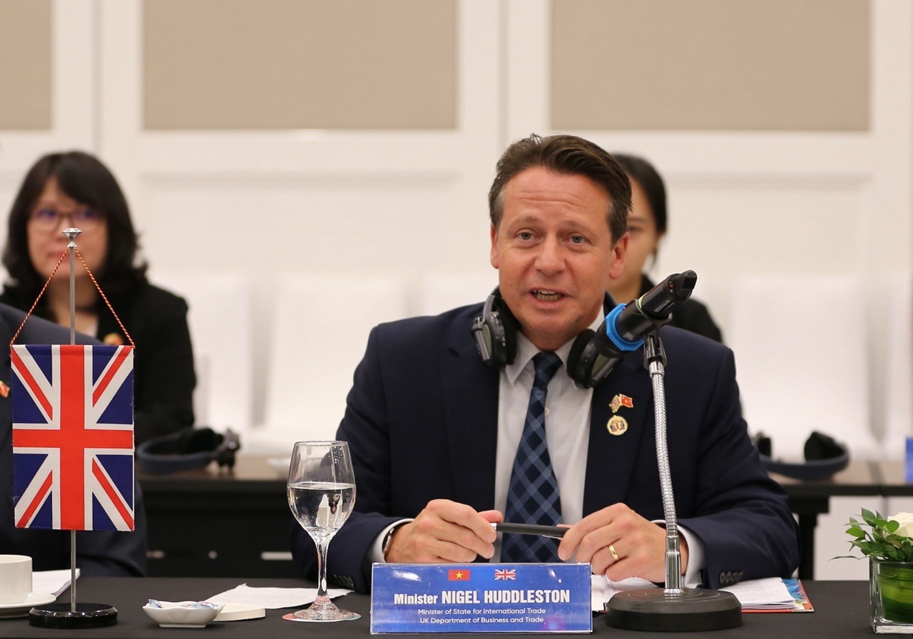 Vietnam, UK Commit To Fostering Multifaceted Economic Partnership