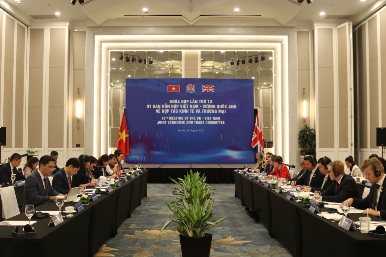 Vietnam, UK Commit To Fostering Multifaceted Economic Partnership