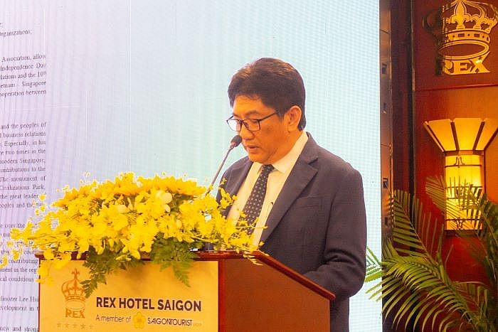 People-to-people Exchanges Cultivate Vietnam-Singapore Relations
