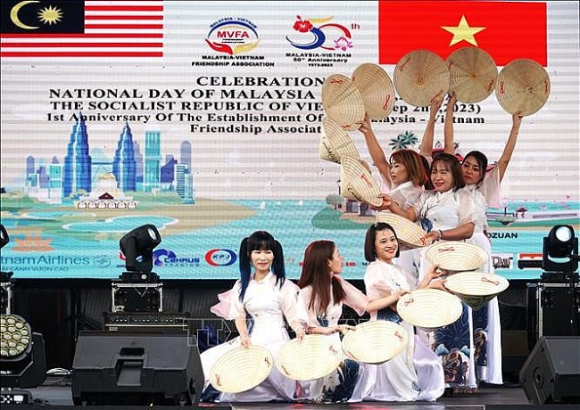 “Taste Of Sambal” Fair Highlight Vietnamese Culture In Malaysia