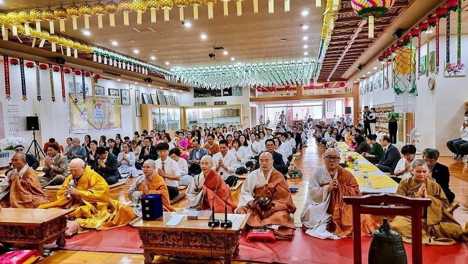 Vietnamese Community in The RoK Celebrates Vu Lan Festival