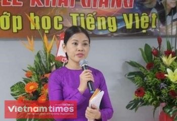 Teacher Spreads Vietnamese Values in Malaysia