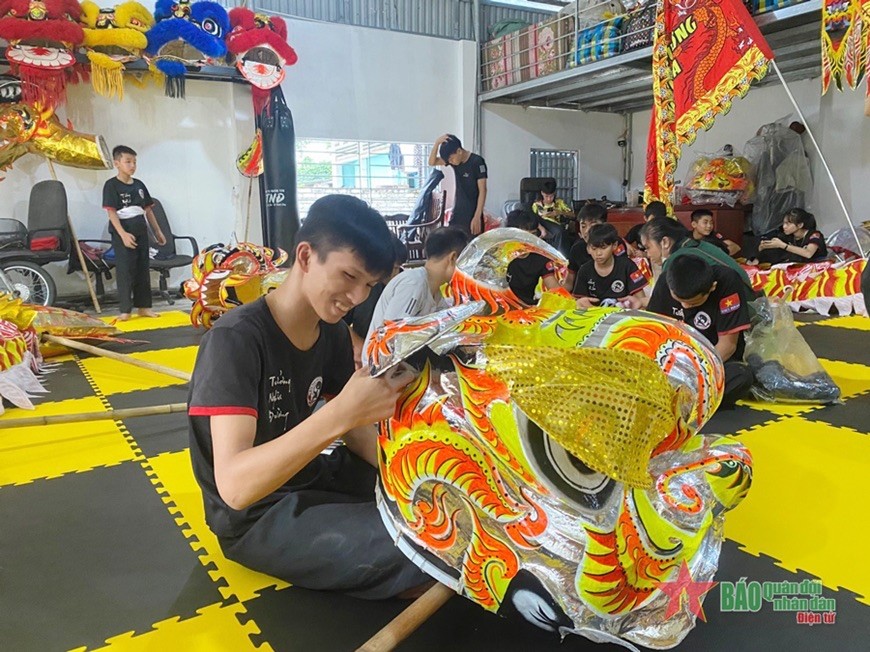 The Fascina Art of Vietnamese Lion Dance