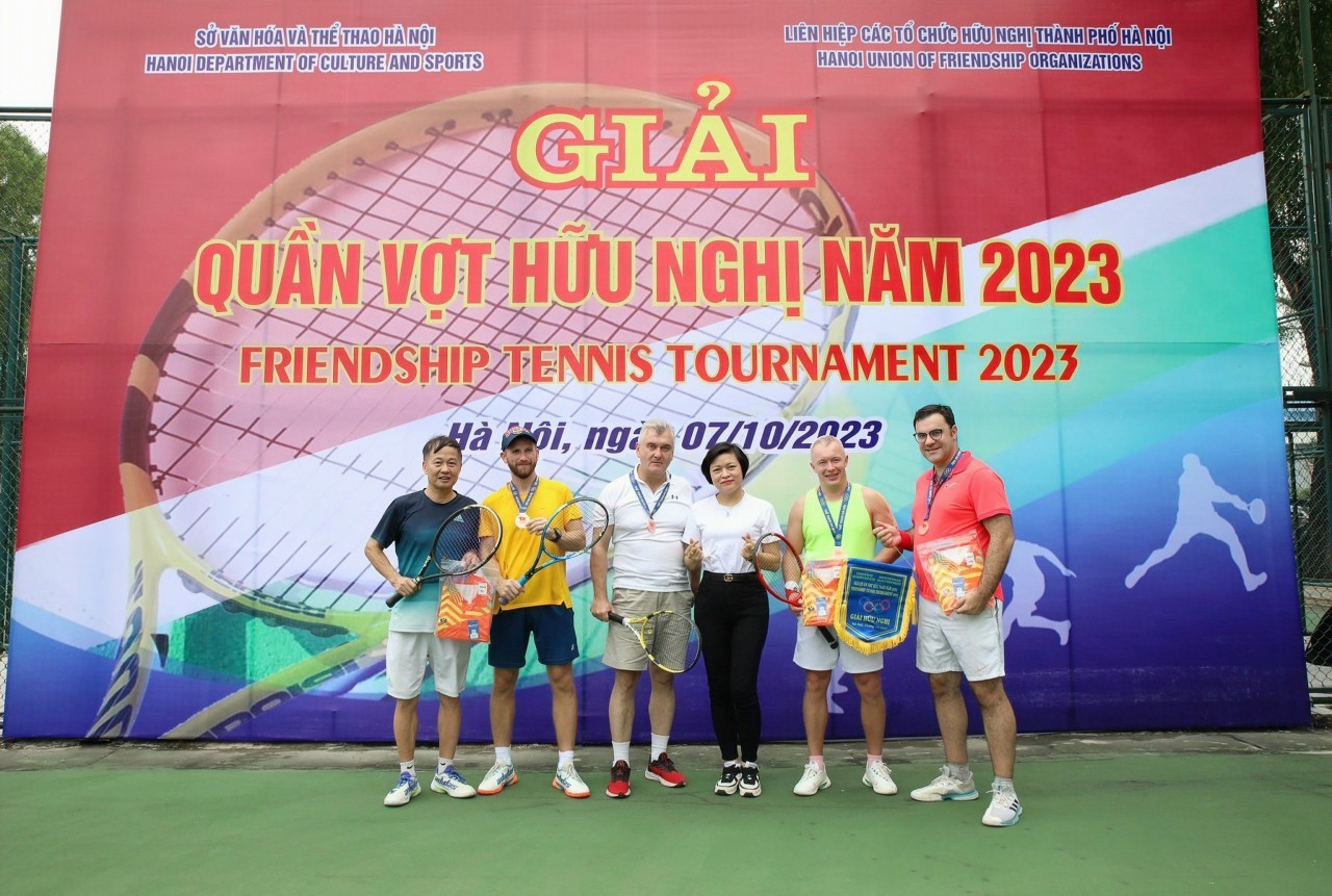 About 100 Athletes Join 2023 Friendship Tennis Tournament