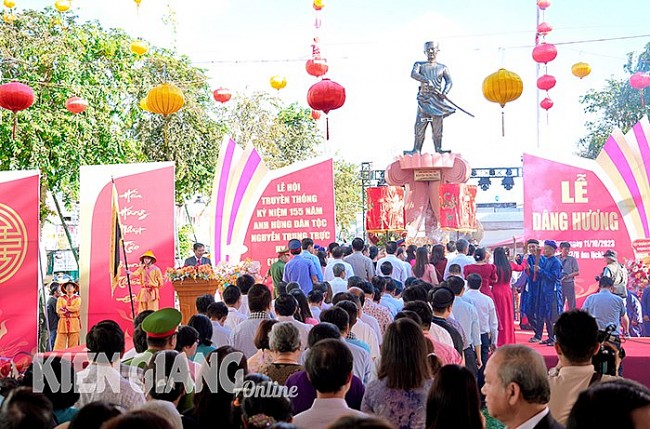 Unique Festival of River Region of Vietnamese Southwest Region