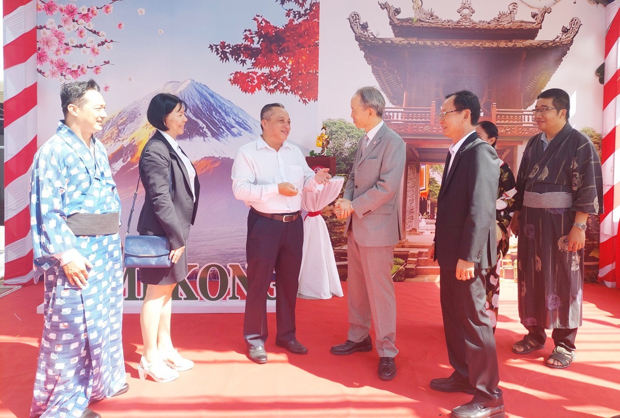 Ben Tre Tightens Cooperation with Japanese Partners