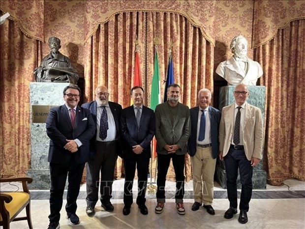 Potential For Marine Economic Cooperation between Vietnam, Italy's Puglia Region