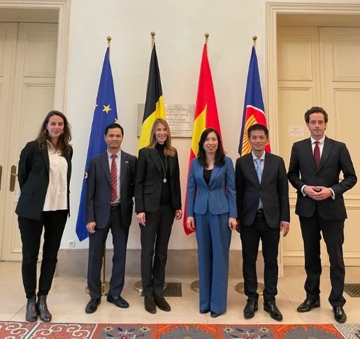 Vietnam Asks for EU's Support in Developing Marine Economy
