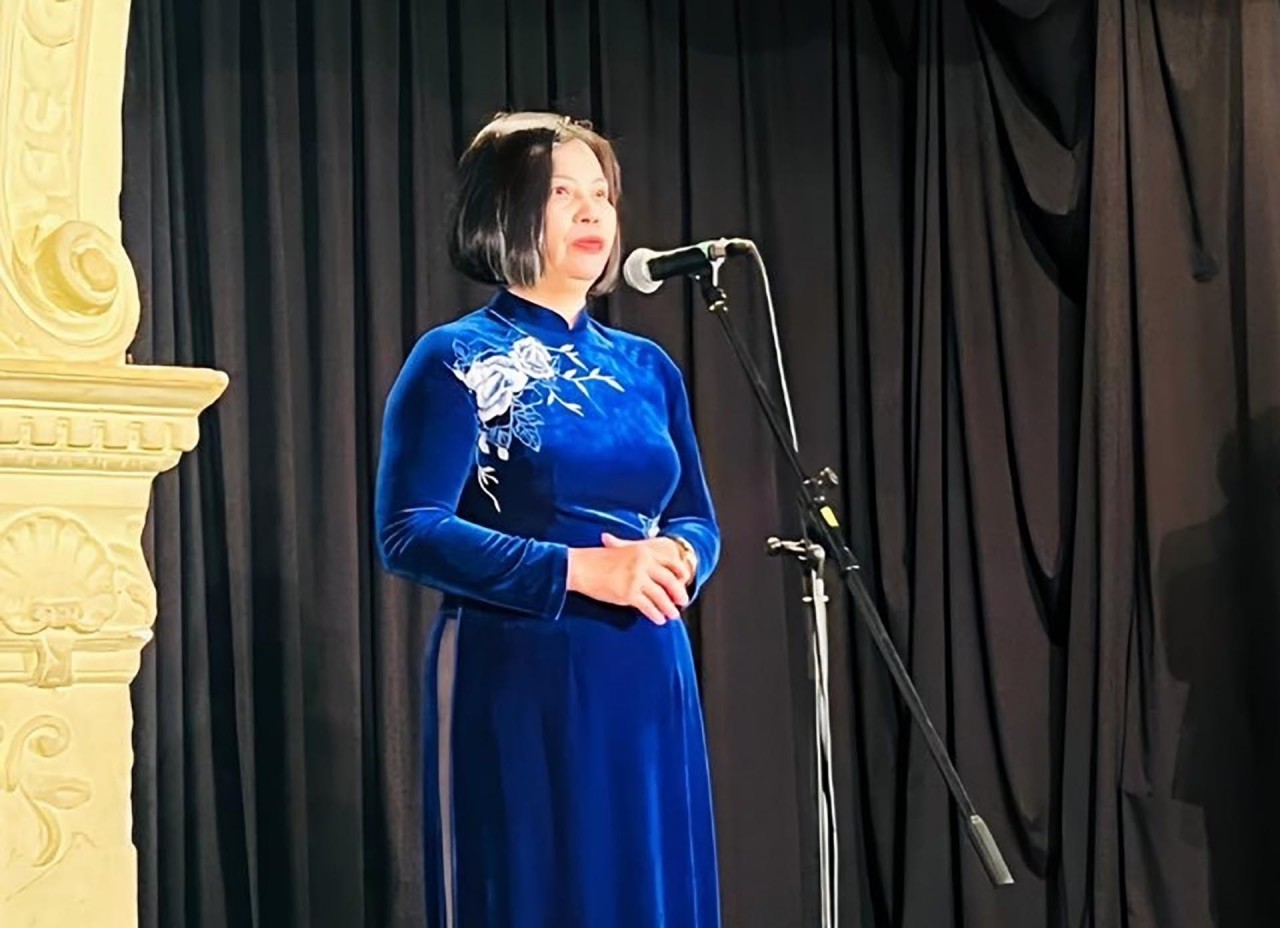 “Vietnamese Cultural Night” Impresses Hungarian Friends