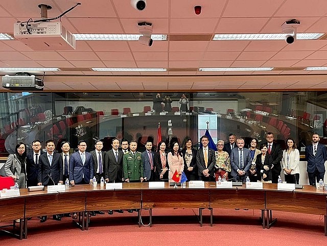 EU, Vietnam Forge Cooperation in Different Spheres