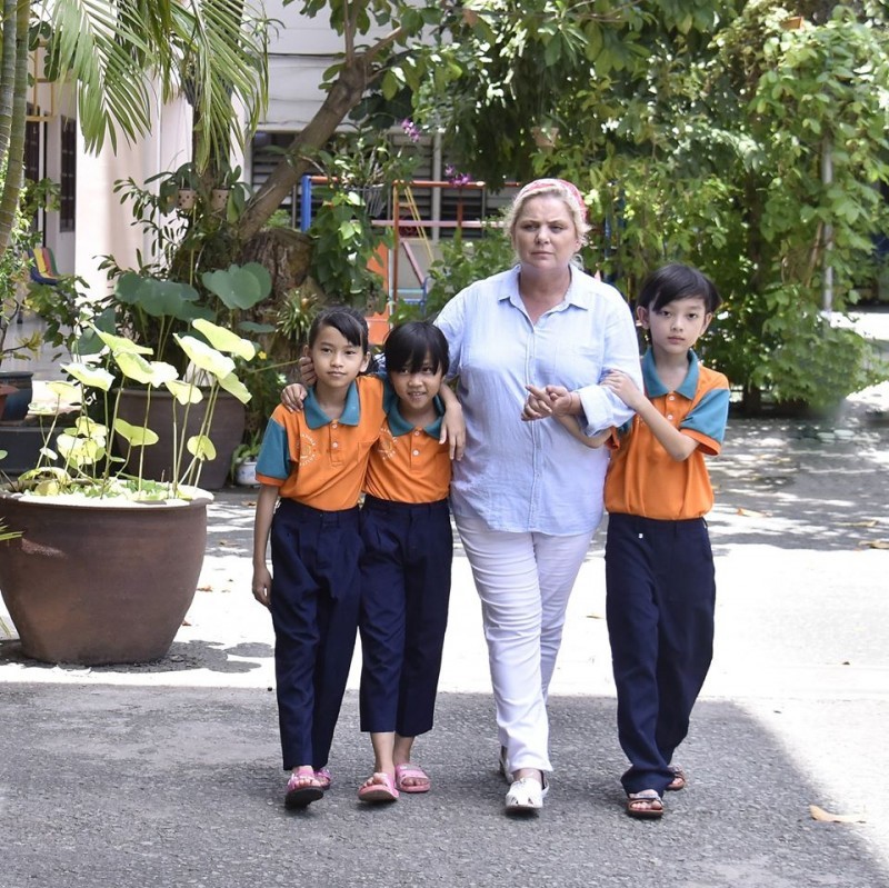 Helenita Noble Receives British Honour ‘MBE’ For Her Contributions in Vietnam, Mongolia