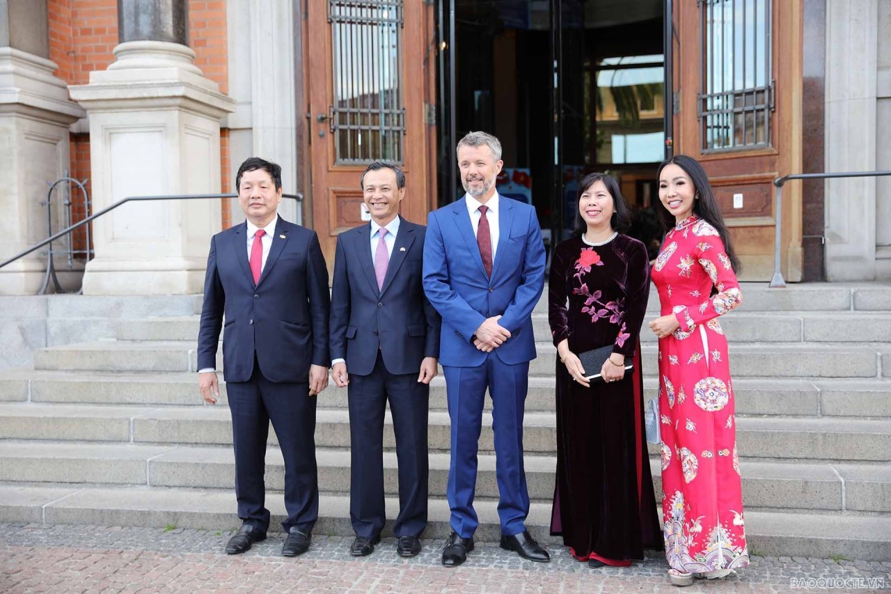 Comprehensive 'Greening' of Vietnam   Denmark Relations