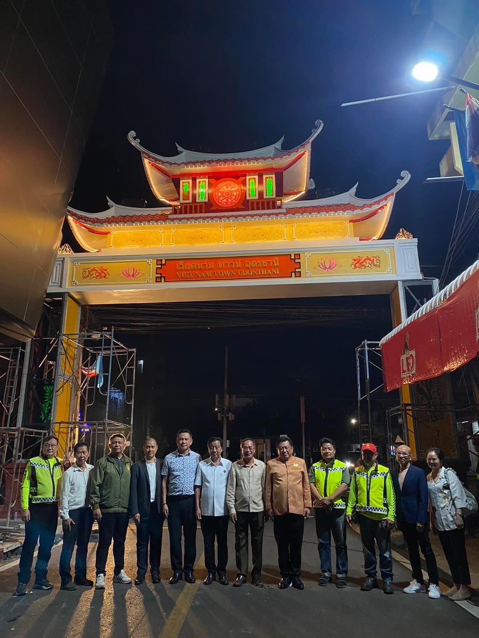 What to Eat at The First Vietnamese Street in Thailand?
