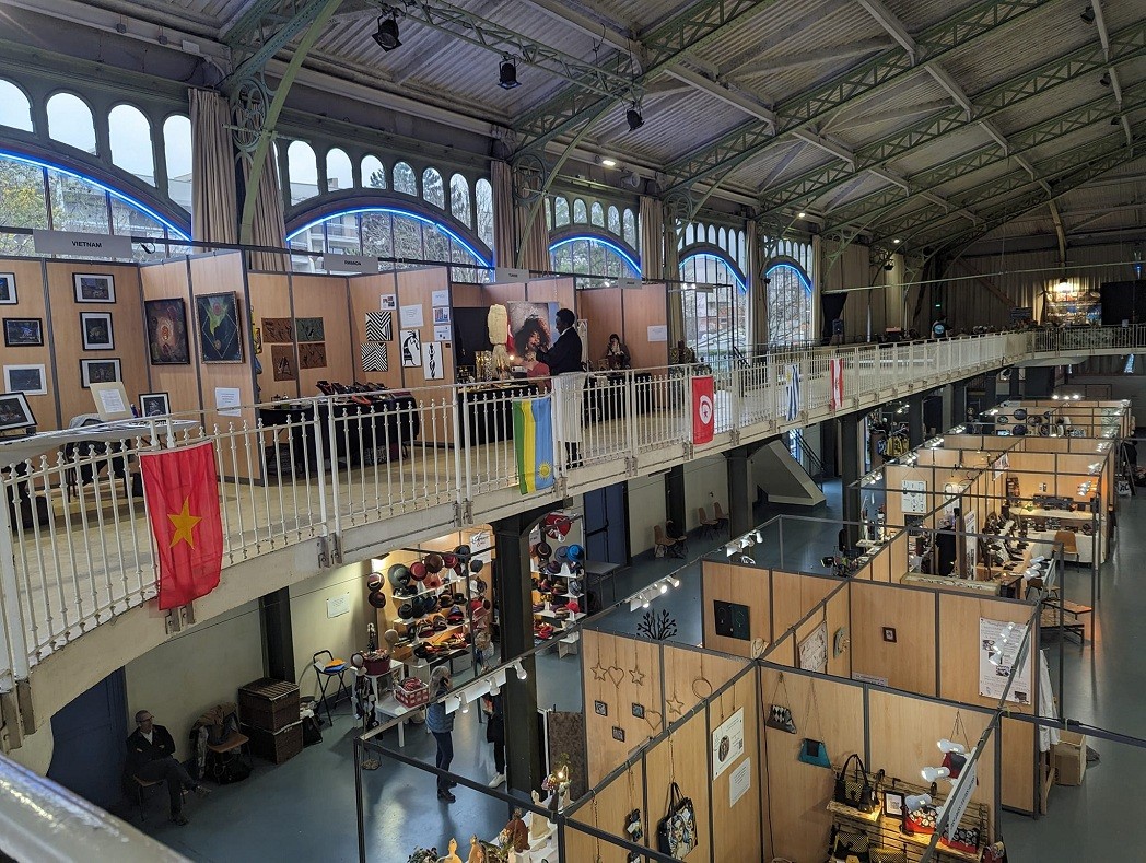 Two Vietnamese Artists Received Francophone Economic Forum Awards