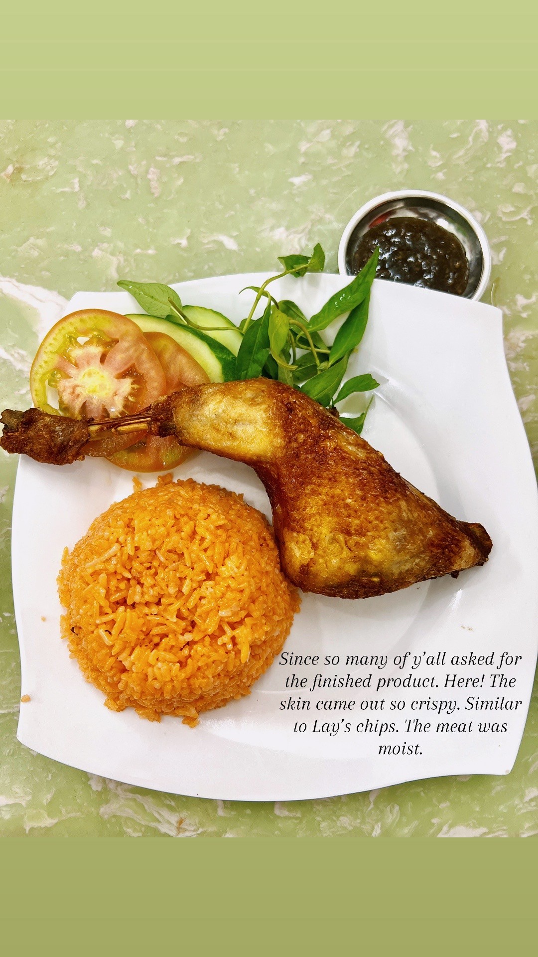 Foreign Foodie Praises Vietnamese-Styled Deep Fried Chicken