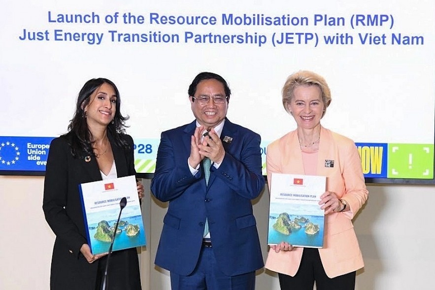 Vietnamese Prime Minister Pham Minh Chinh has delivered Vietnam's commitment to realising net zero emissions target by 2050. (Photo: VOV)