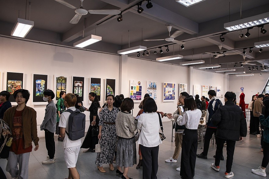 Applied Arts Exhibition 2023 Connects Vietnamese, Hungarian Artists and Audiences