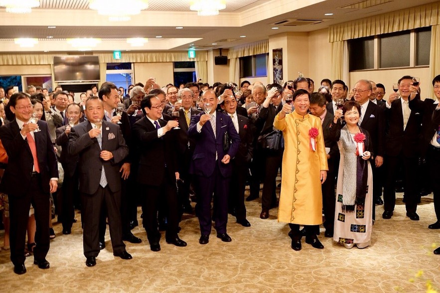 Ambassador that Brings Vietnamese Mango to Japanese Market