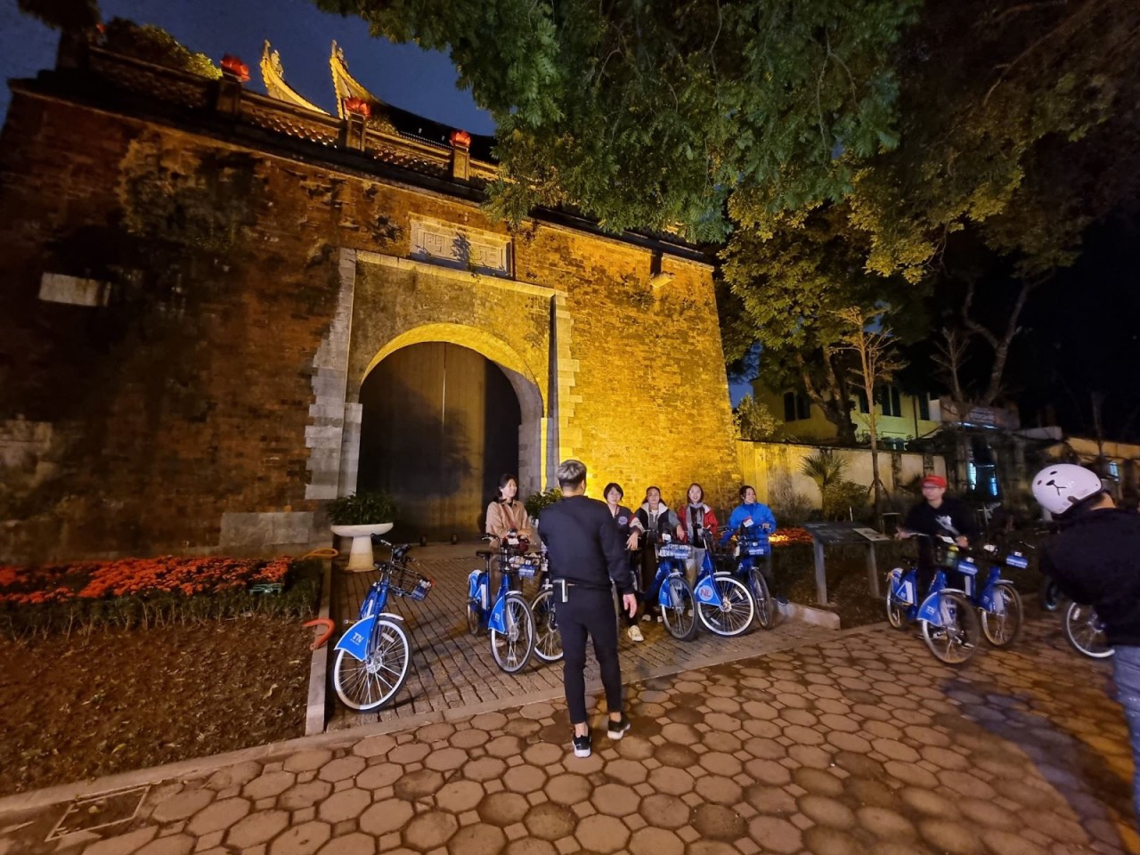 Thang Long - Hanoi Night Cycling Tour Ongoing