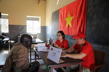 Blue Beret Officers to Celebrate the Founding Anniversary of the Vietnam People's Army