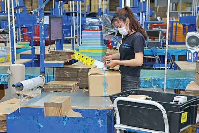 CNBC: Vietnam to Become One of Asian-Pacific's Best Positioned Markets in First Half of 2024
